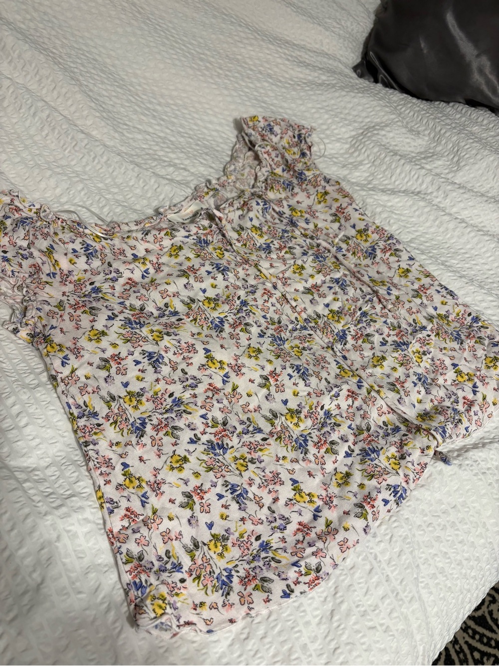 URBAN Romantics White Floral Ruffle Sleeve Top with Yellow & Blue Accents